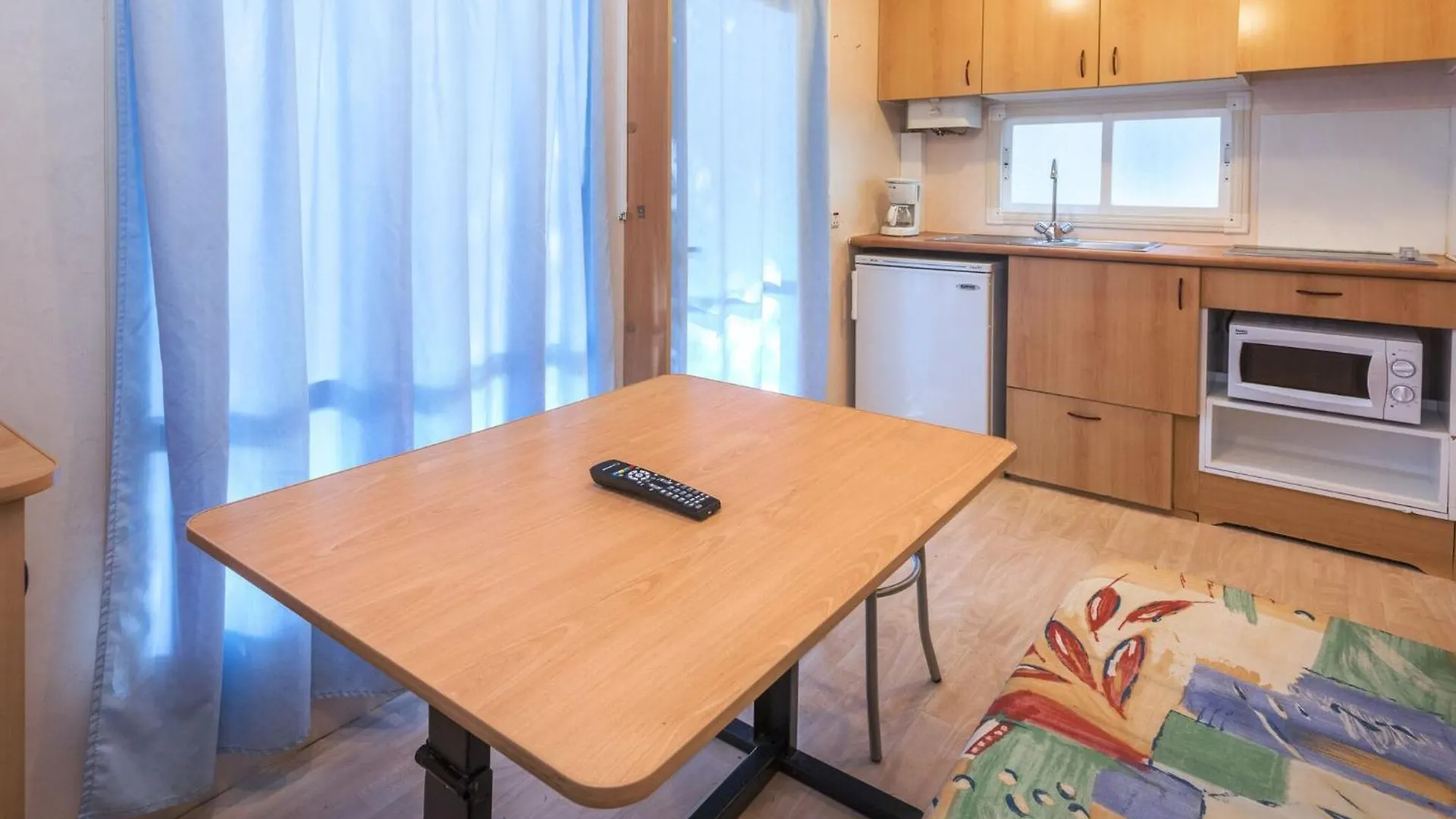 Well Kept Bungalow With Veranda In Blanes